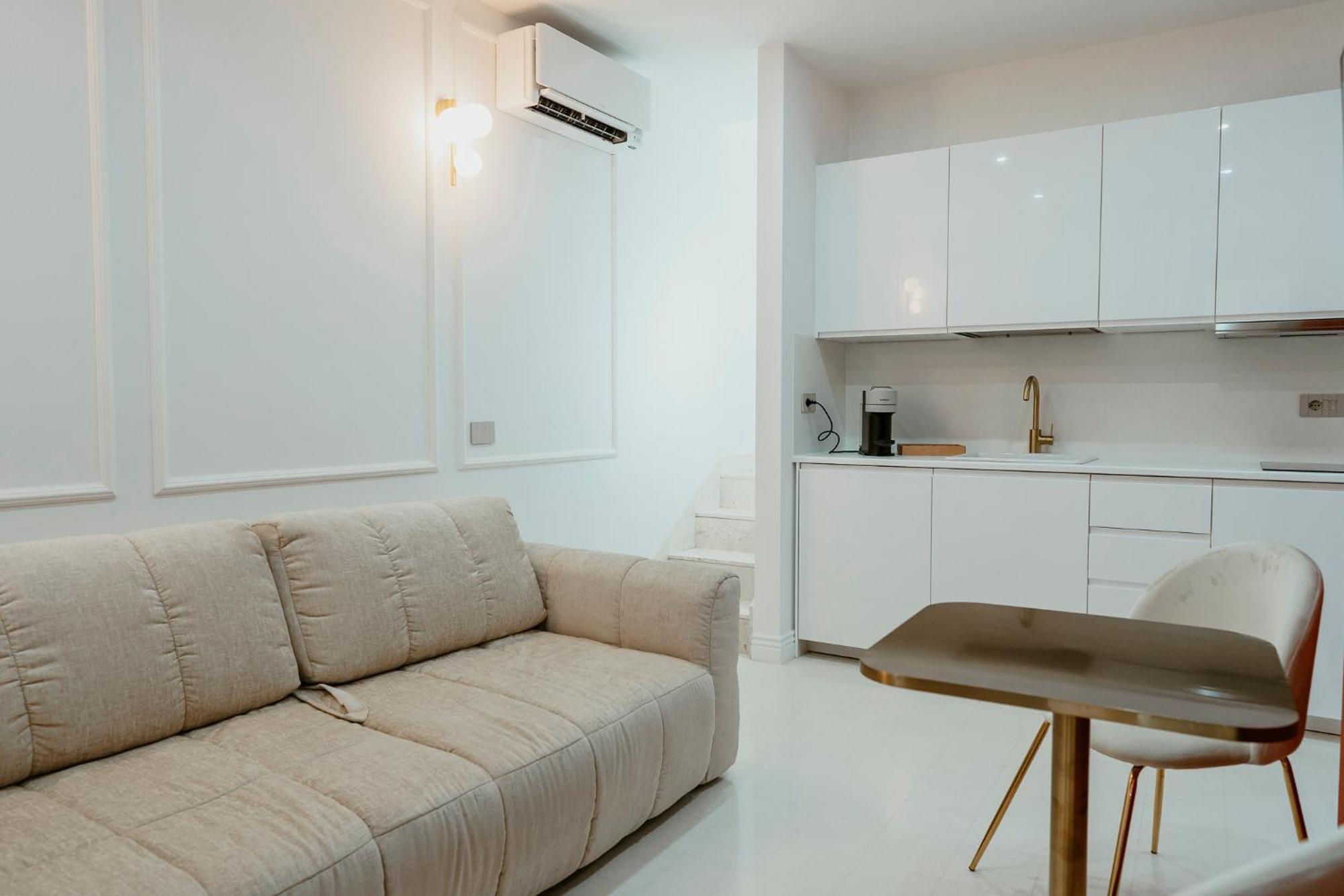 Luxury Apartment-Quartieri Spagn By Alux38 Νάπολη Εξωτερικό φωτογραφία